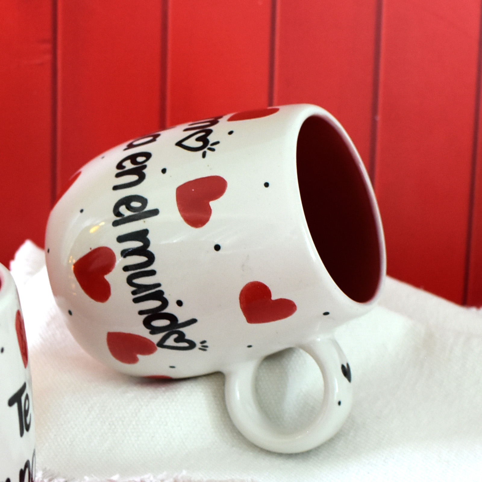 Taza Almendra "Te amo más que a nada en el mundo"