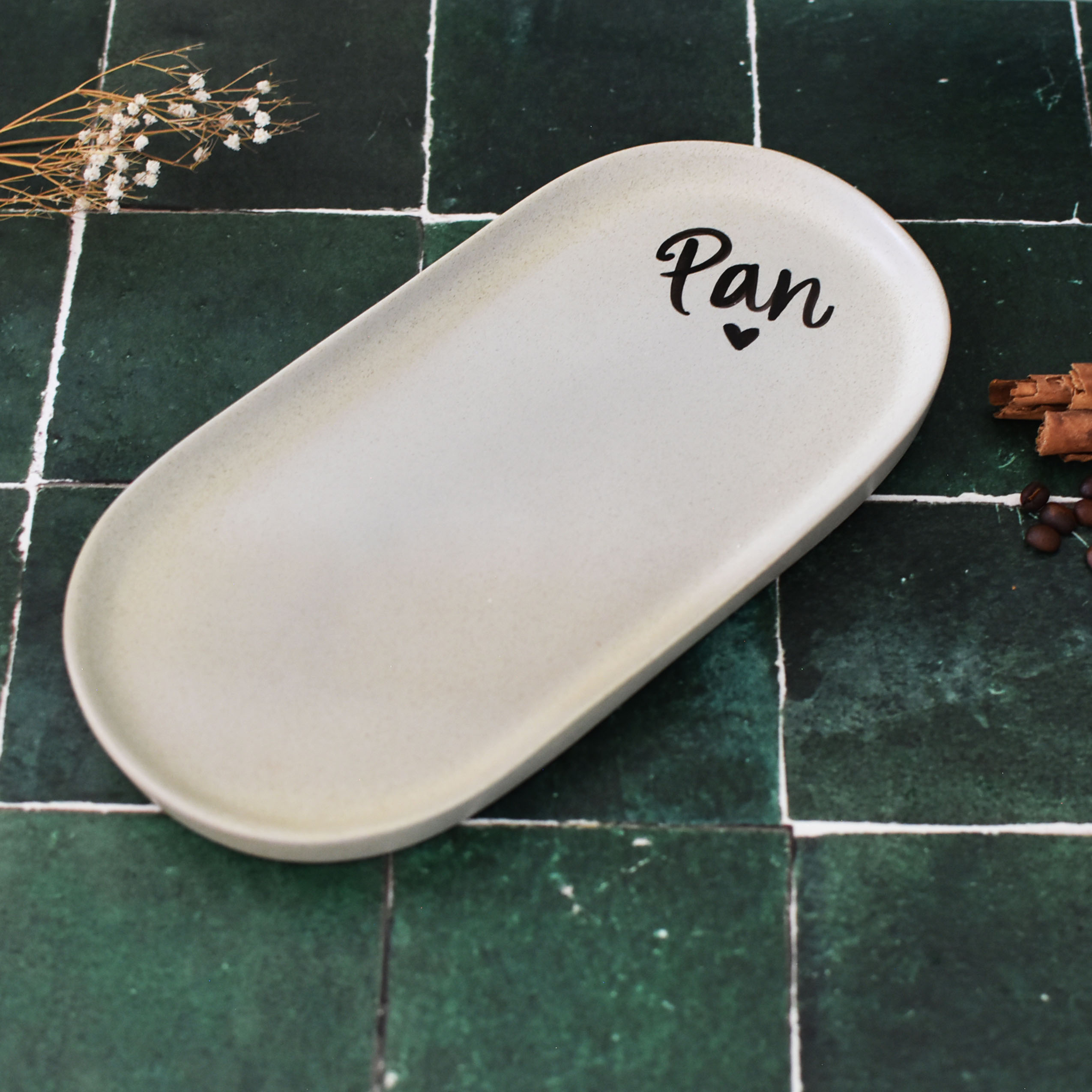 Plato Ovalado Plata “Pan"