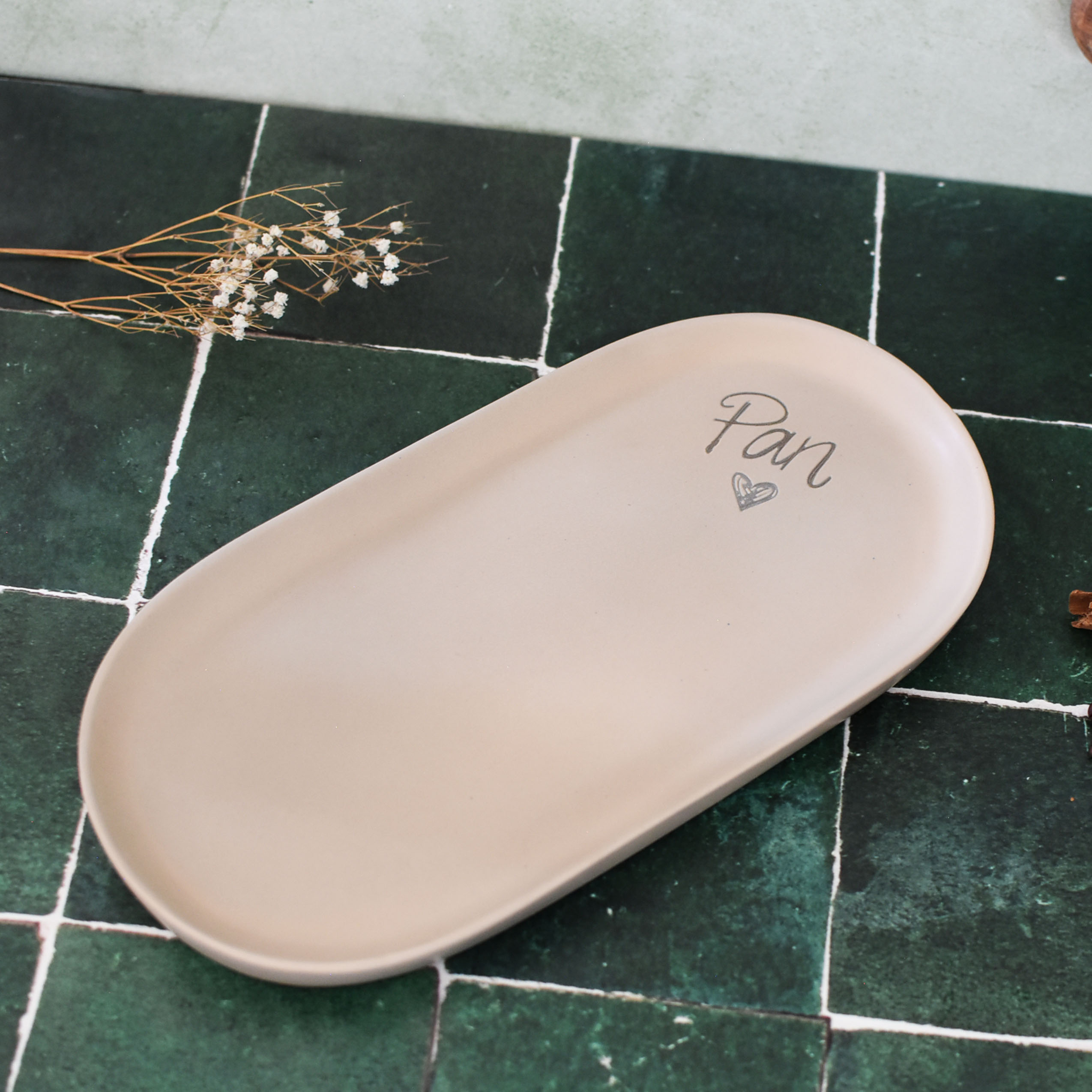 Plato ovalado Beige "Pan"