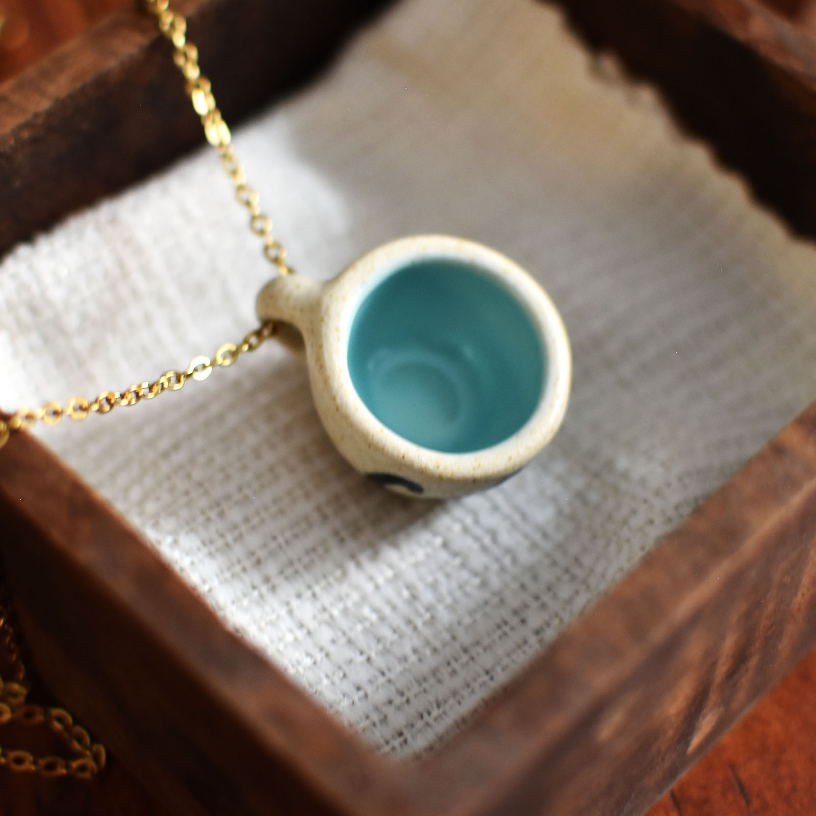 Tacita mini Dije "Cafe + Pan= <3 "