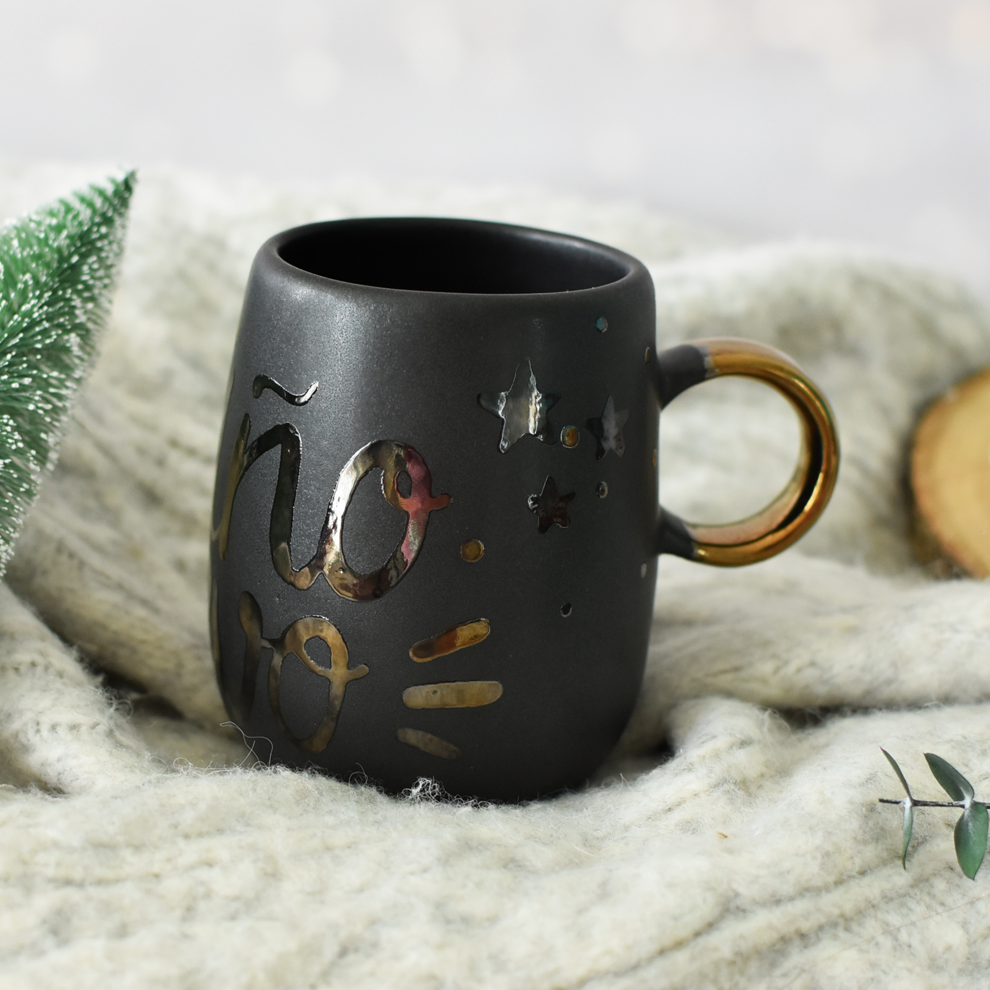 Taza Almendra "Feliz Año Nuevo"