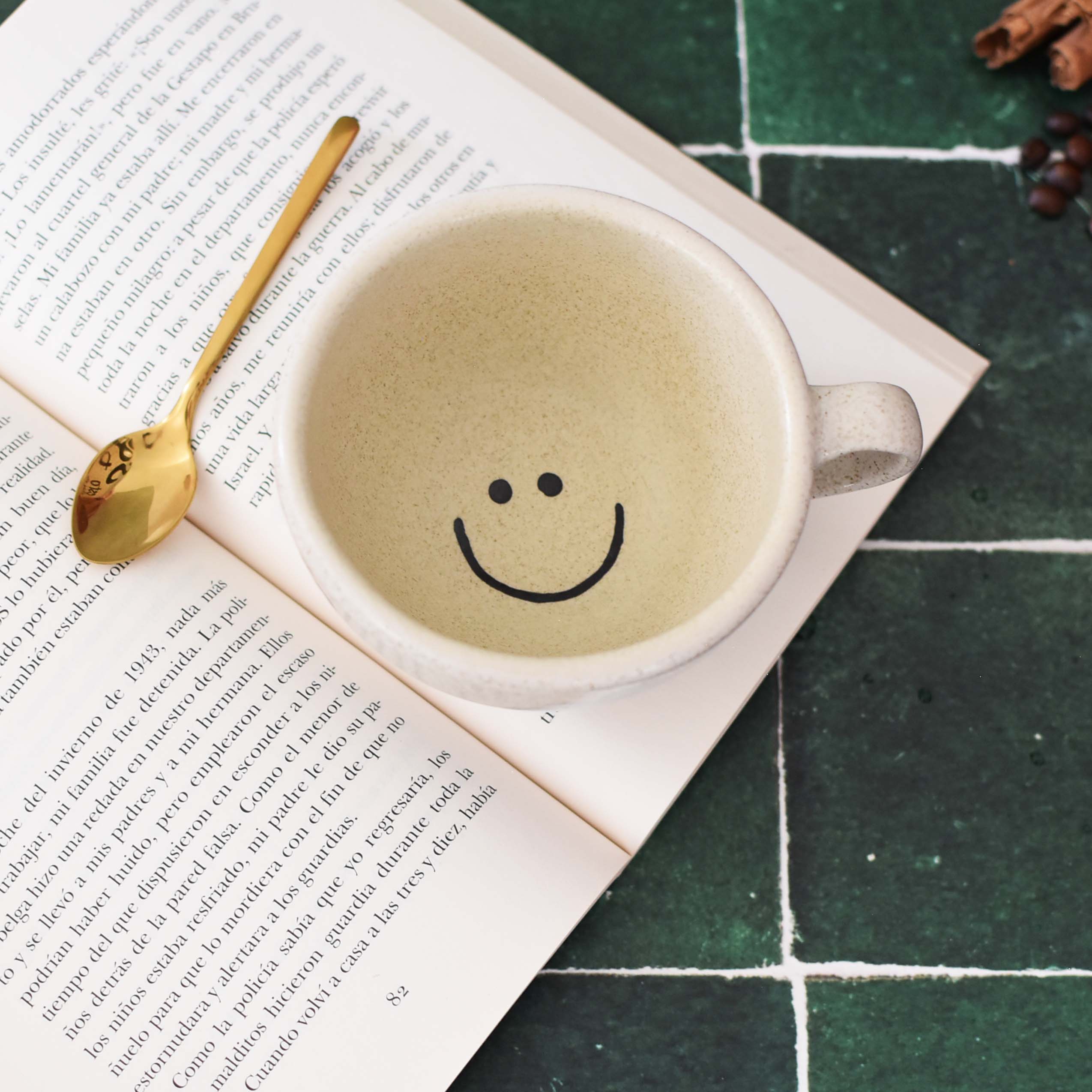 Taza Latte "Sonríe esto te va a gustar"