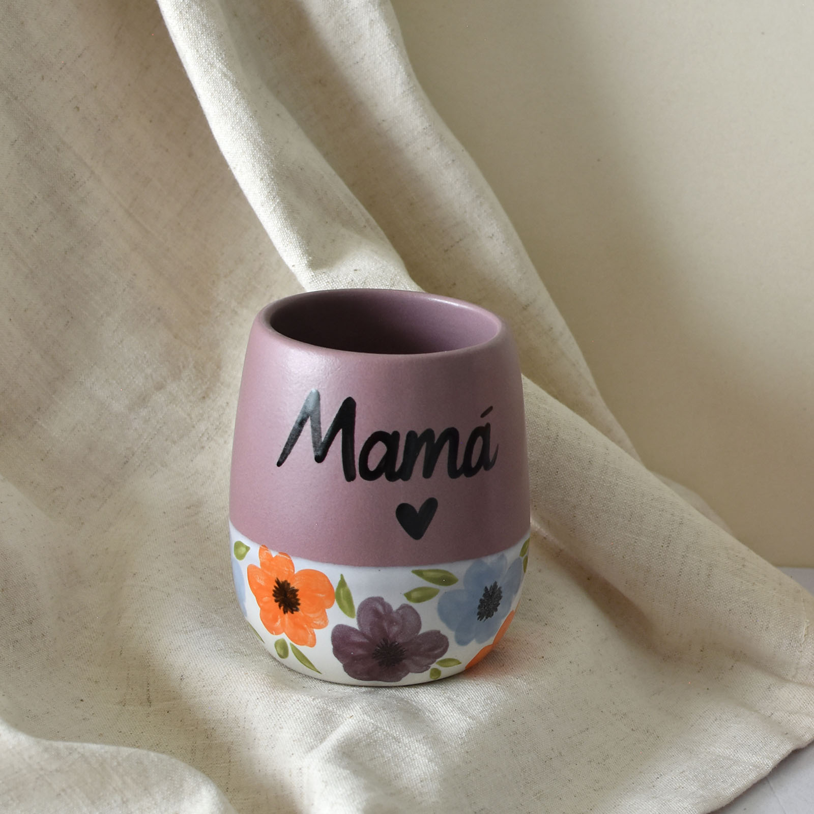 Taza Almendra frase "Mamá♡"