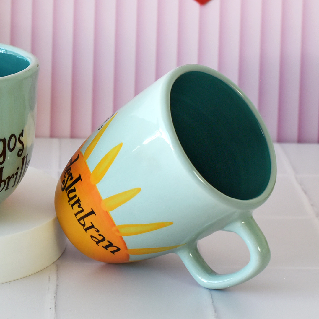 Taza Capuchino Para esos amigos que no brillan, deslumbran