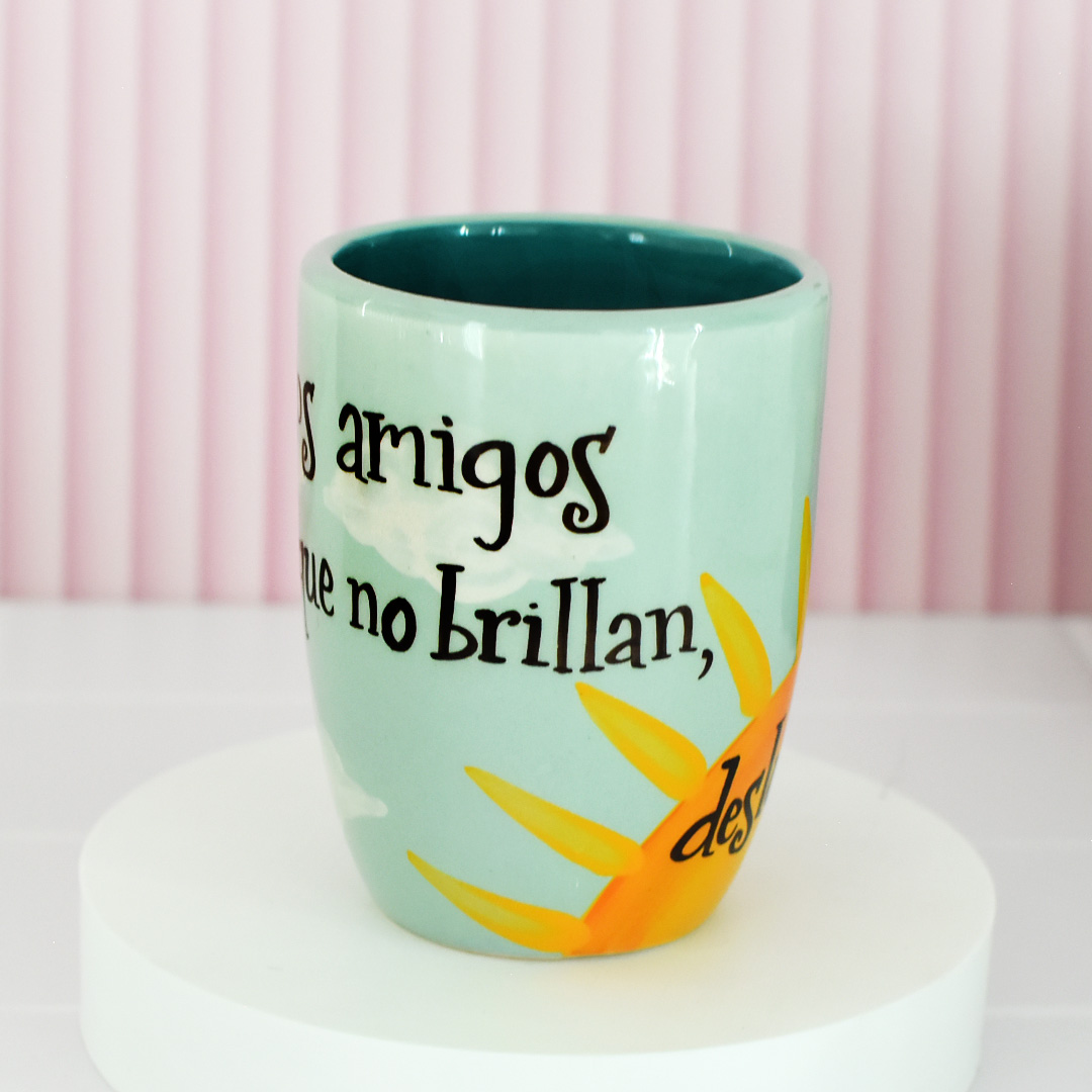 Taza Capuchino Para esos amigos que no brillan, deslumbran