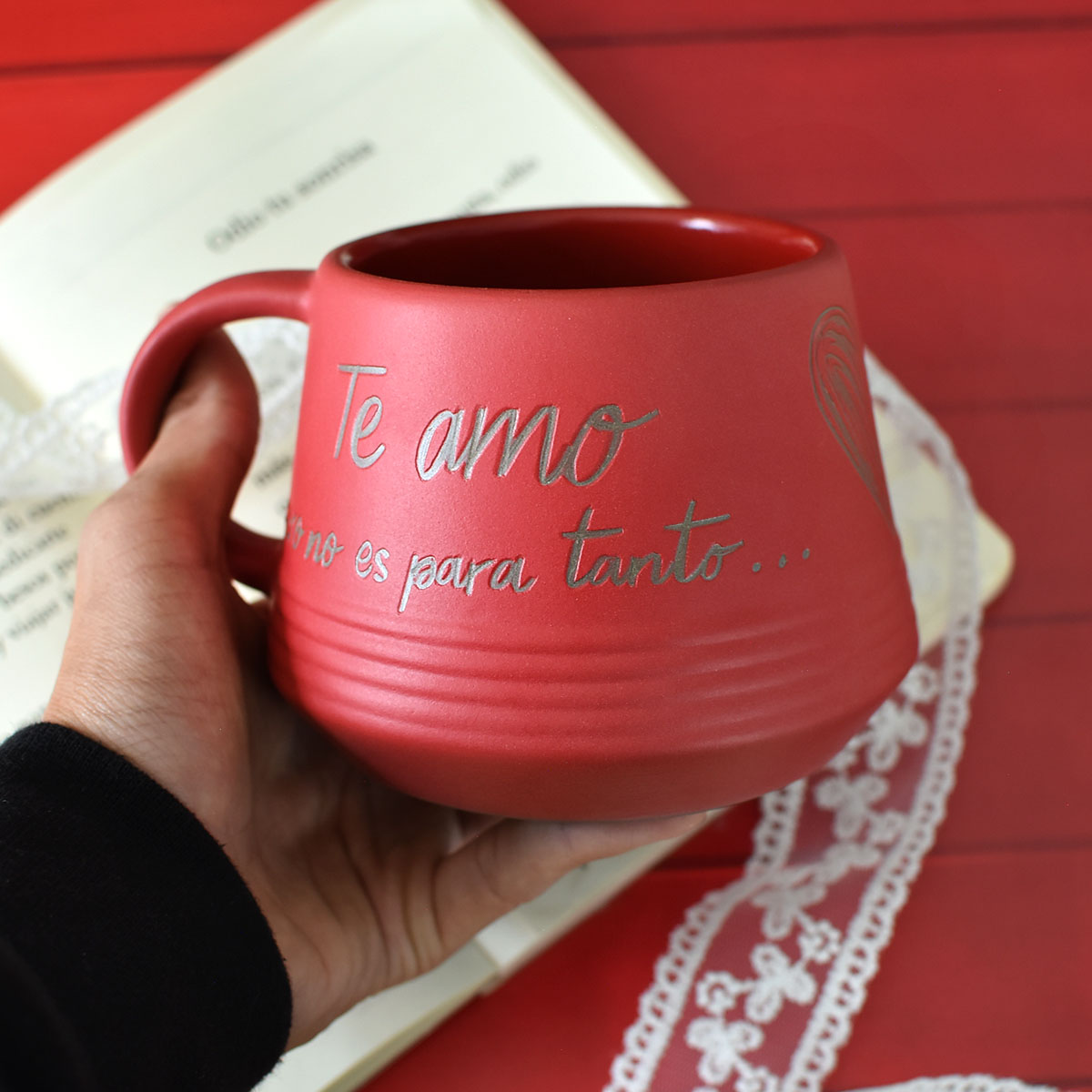 Taza Aurora "Te amo pero no es para tanto...es para siempre"