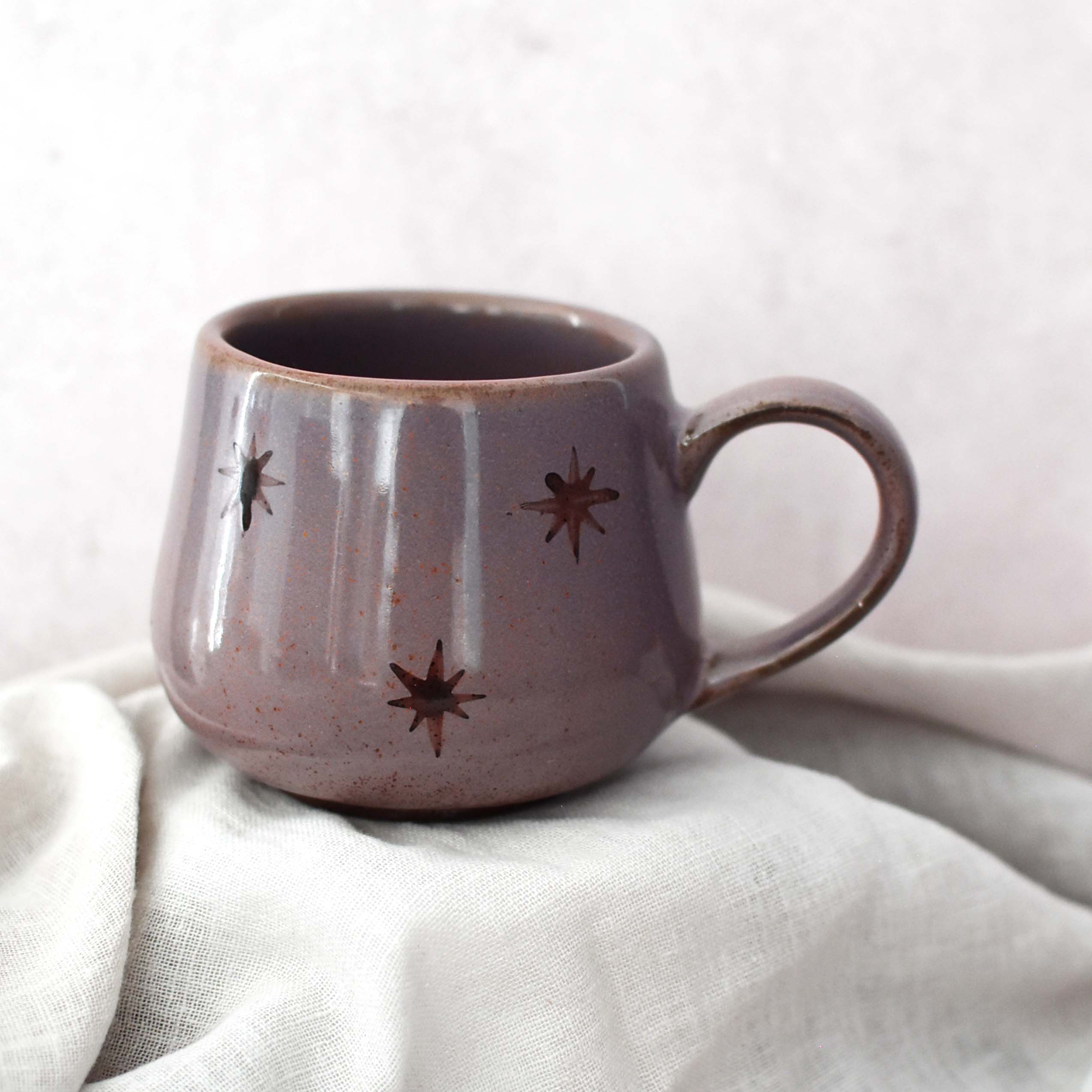Taza Lunática Gema "Morada"