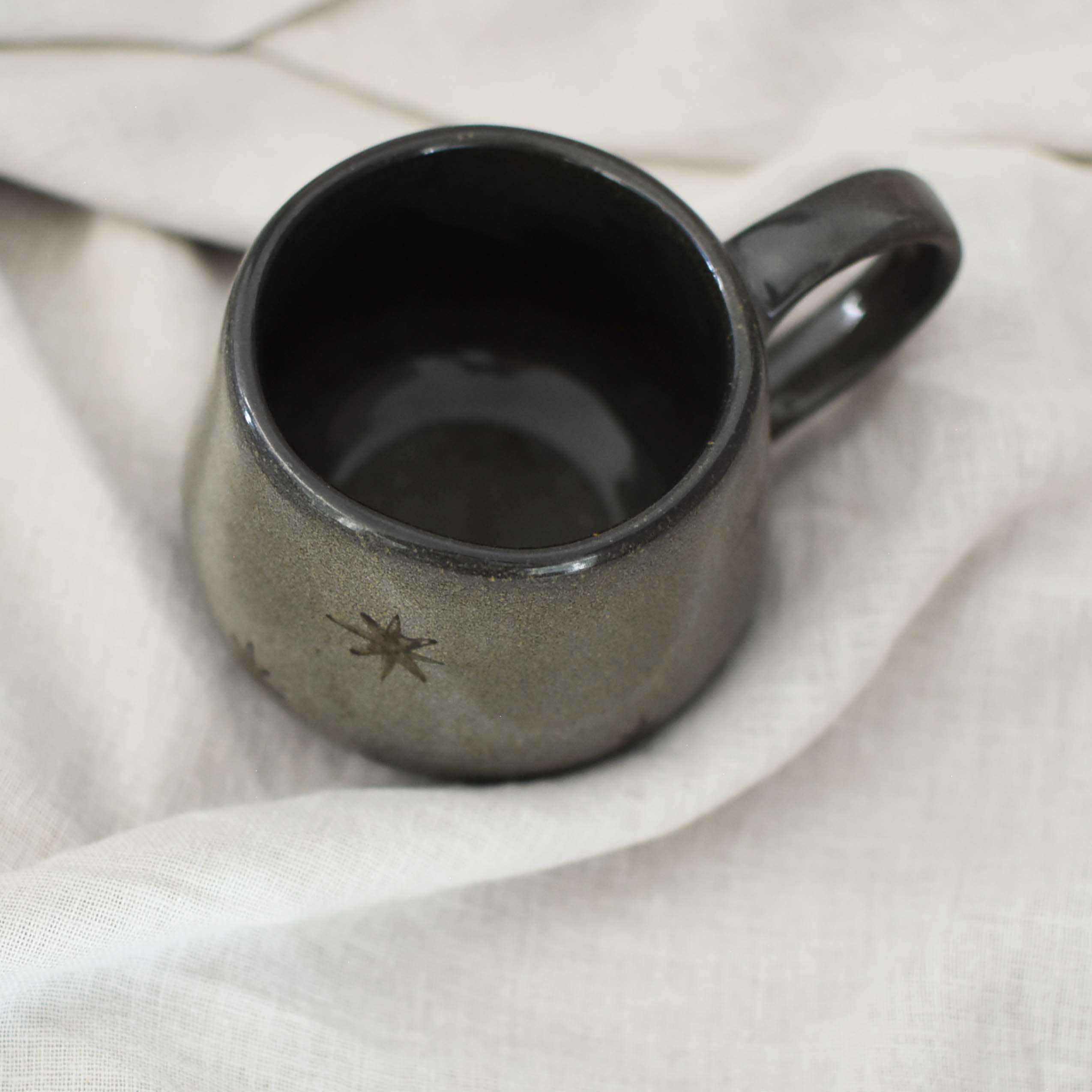 Taza Lunática Gema "Negra"