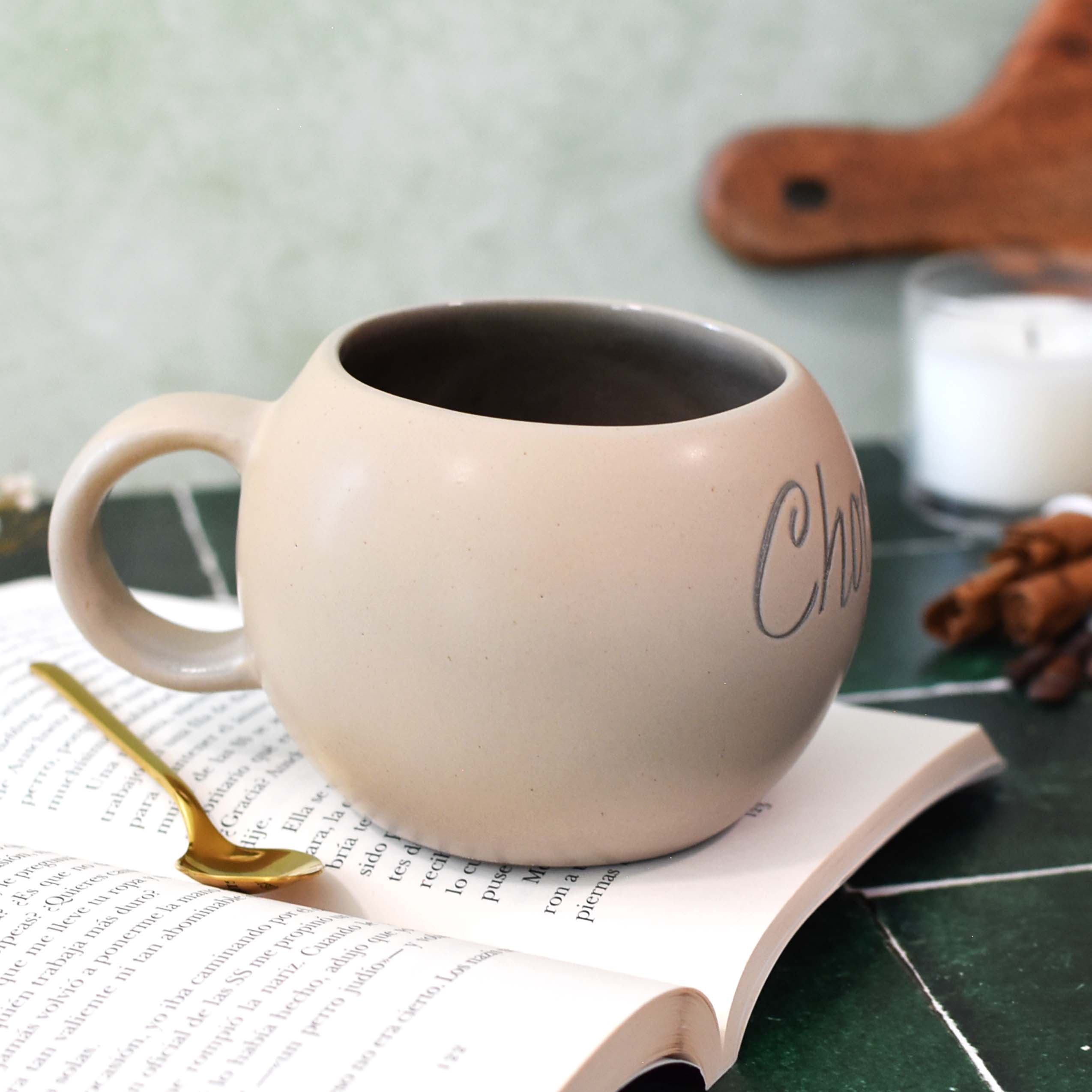 Taza Luna Beige "Chocolate"