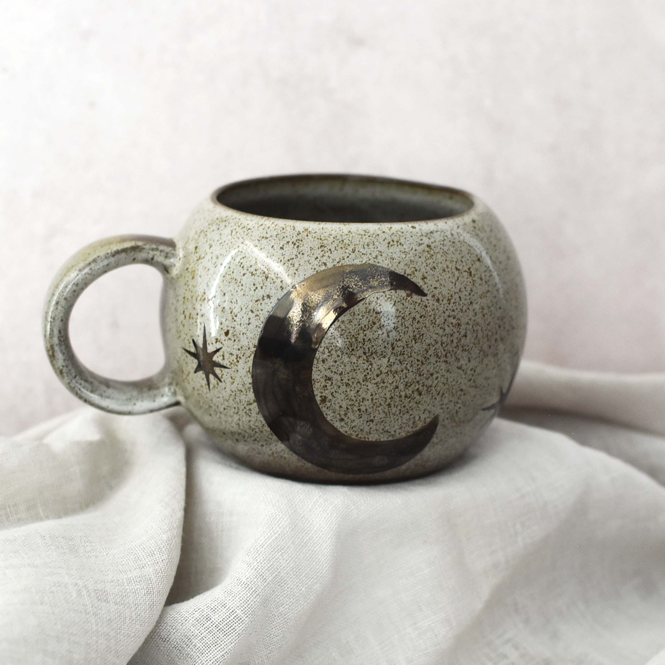 Taza Lunática Luna "Blanca"