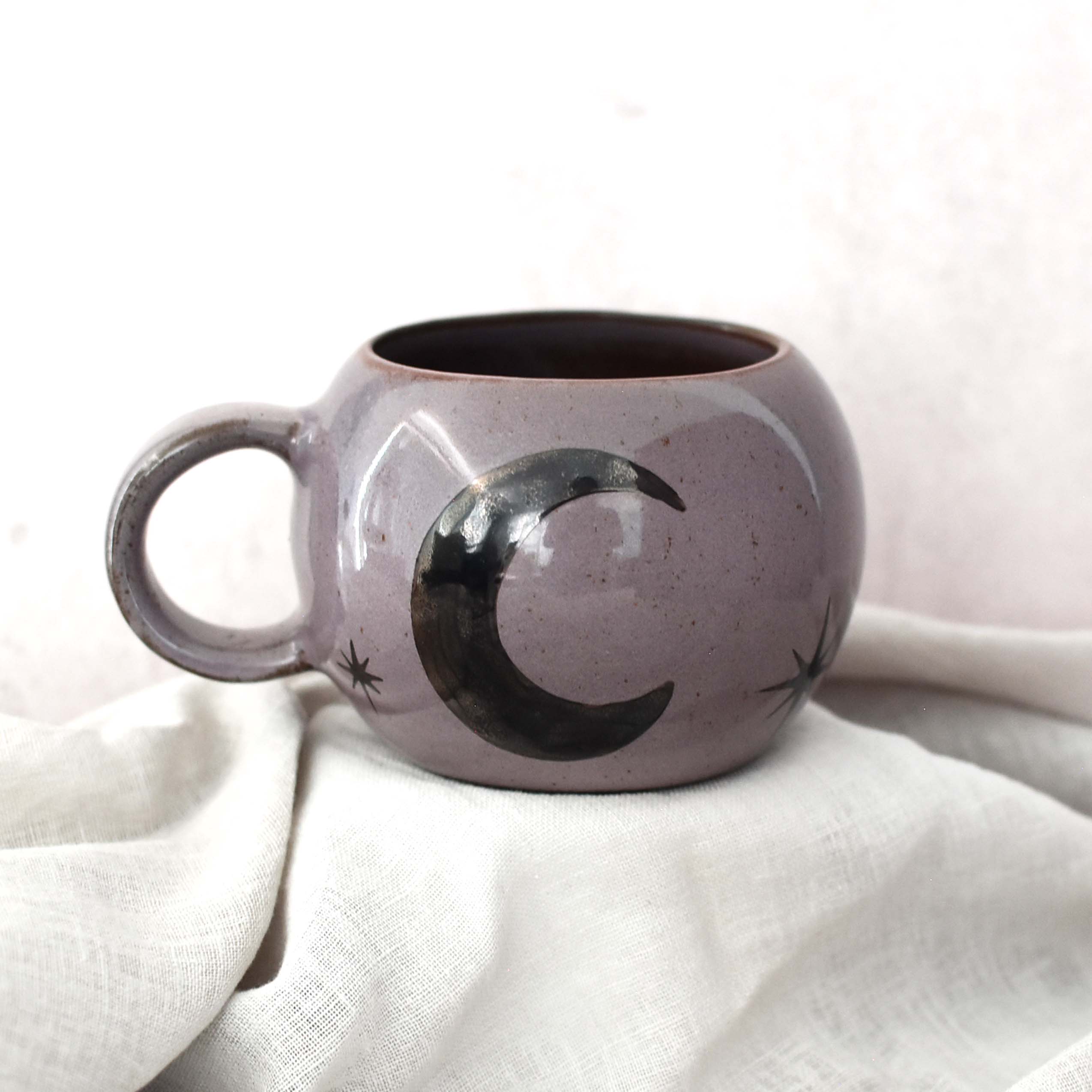 Taza Lunática Luna "Morada"