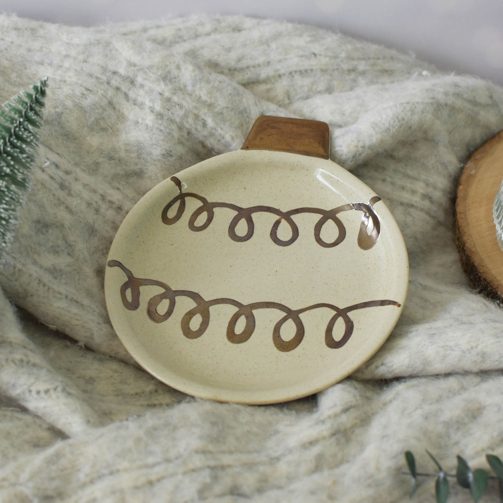 Platito Esfera "Dorado"