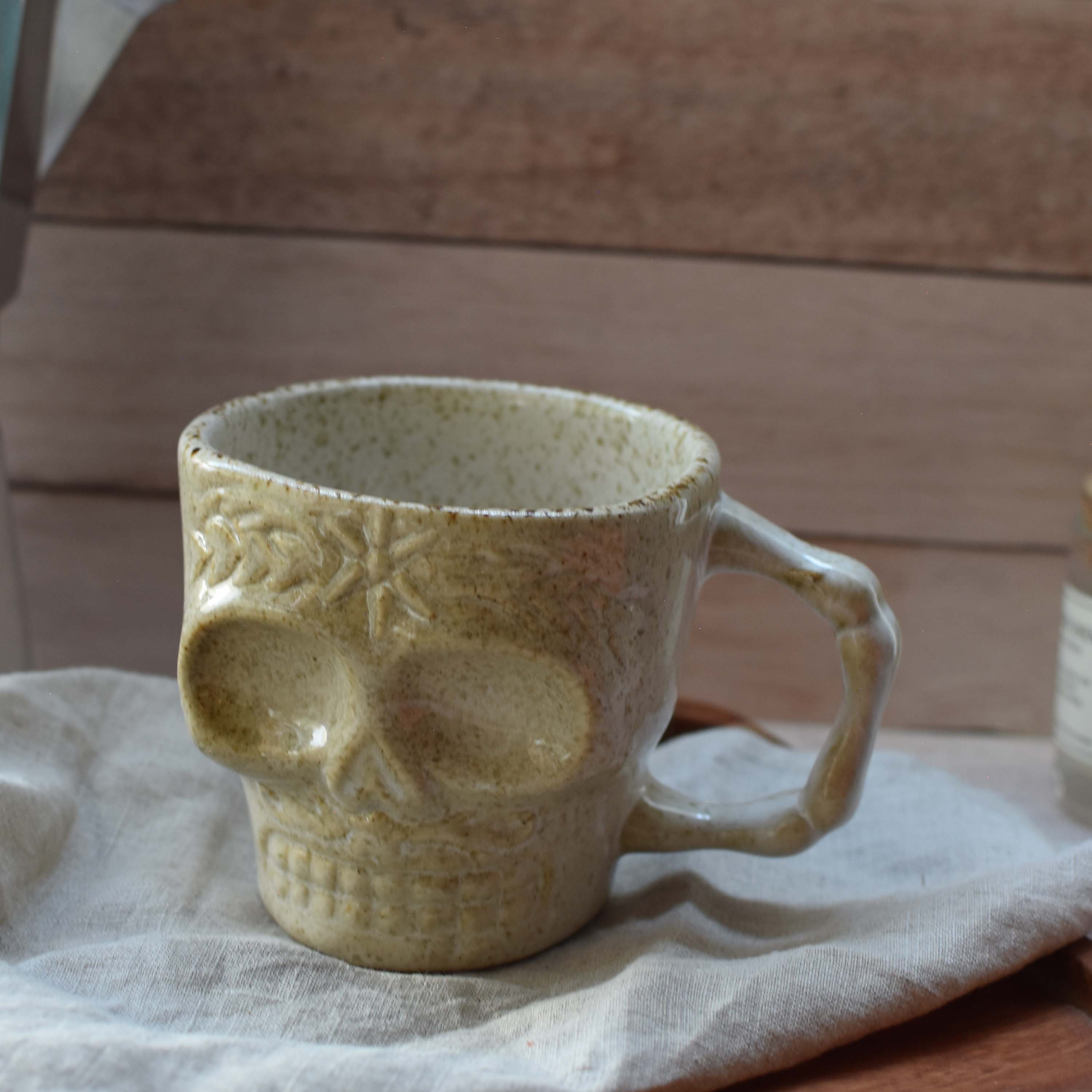 Taza Calaverita Blanca
