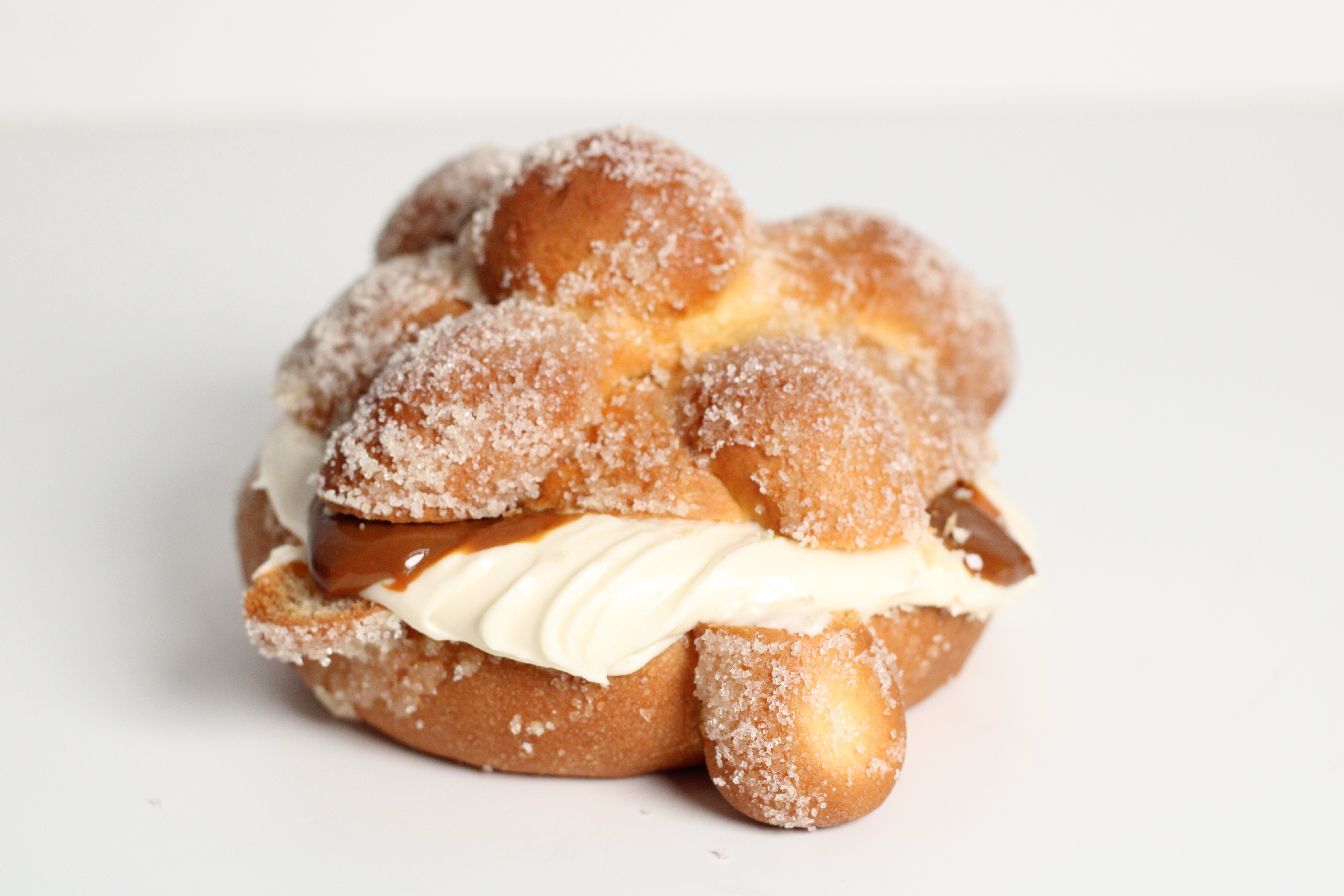 Pan de Muerto Dulce de Leche RG